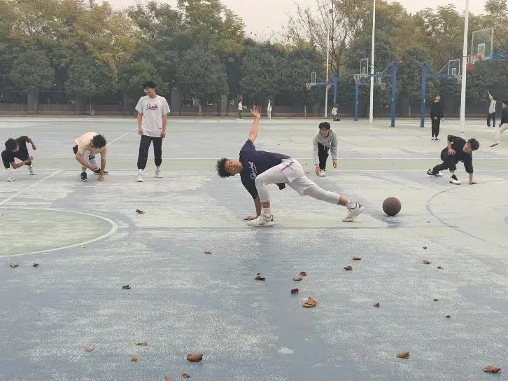 制定篮球交流计划以促进个人技能发展的方法_2